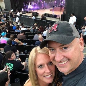 Meet your Posher, Chrissy